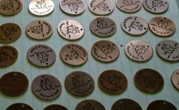 Making Wedding Wine&nbsp;Charms